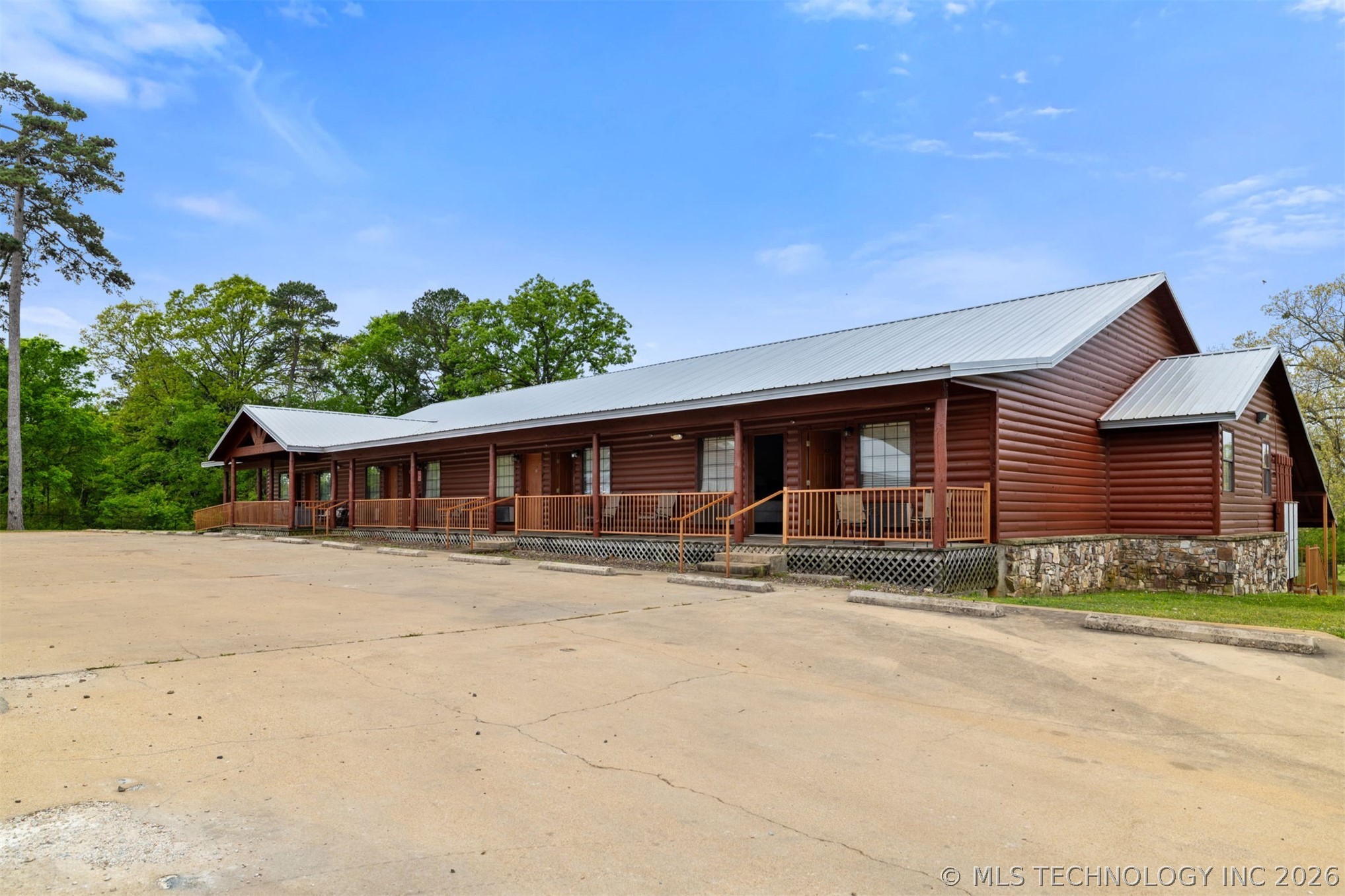 6613 N Us Highway 259