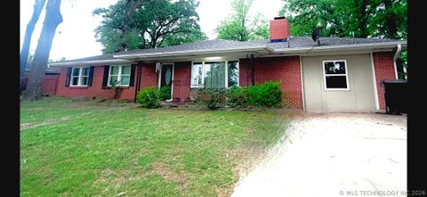 Photo of 2087 E McGill Circle, Eufaula, OK 74432 (MLS # 2621916)