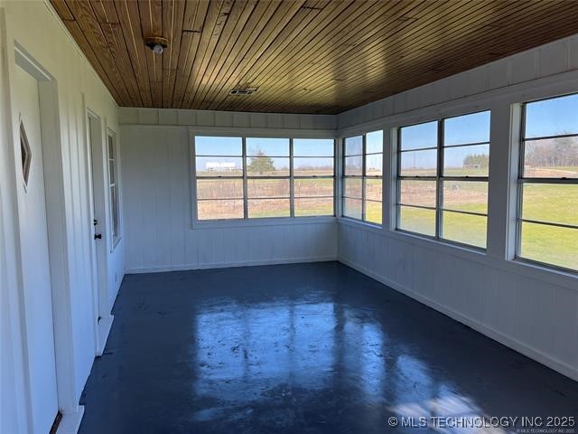 8925 State Road 78