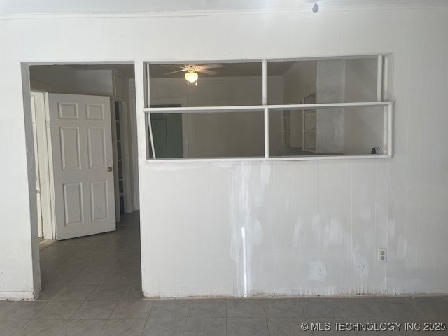 720 B NE
