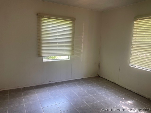 720 B NE