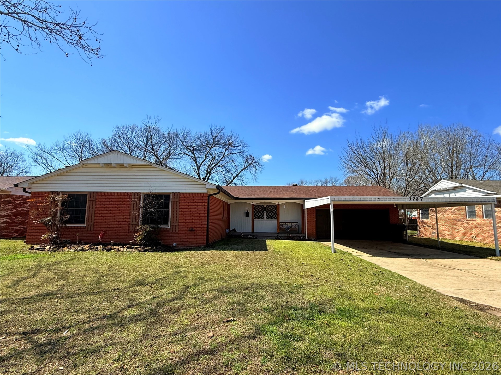 Photo 1 of 19 — 1737 Winchester, Ardmore, OK 73401