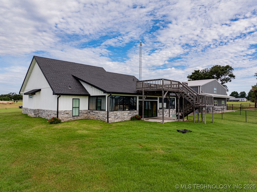2724 Lark Road