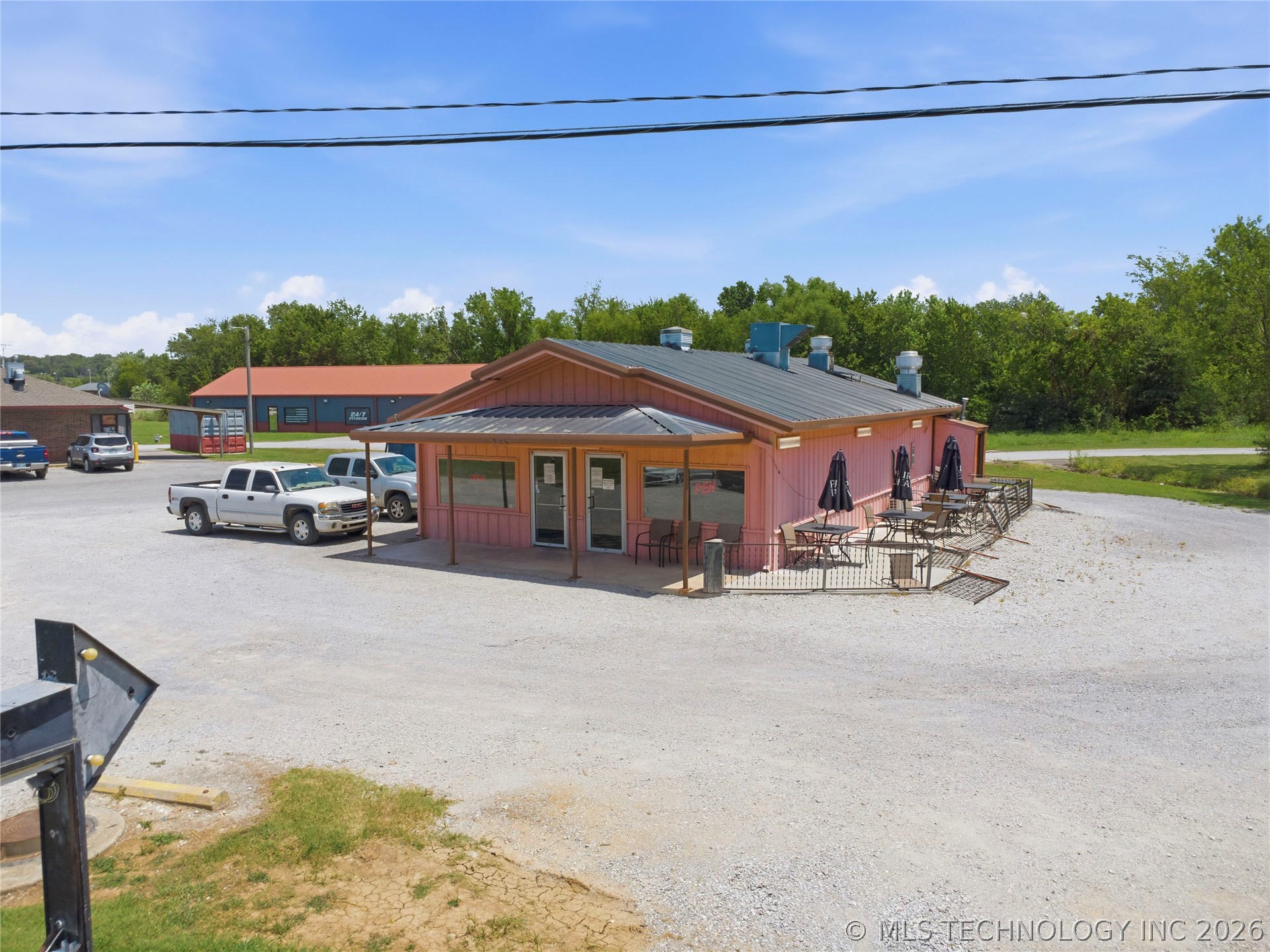 Photo 1 of 17 — 275 N Broadway Avenue, Inola, OK 74036