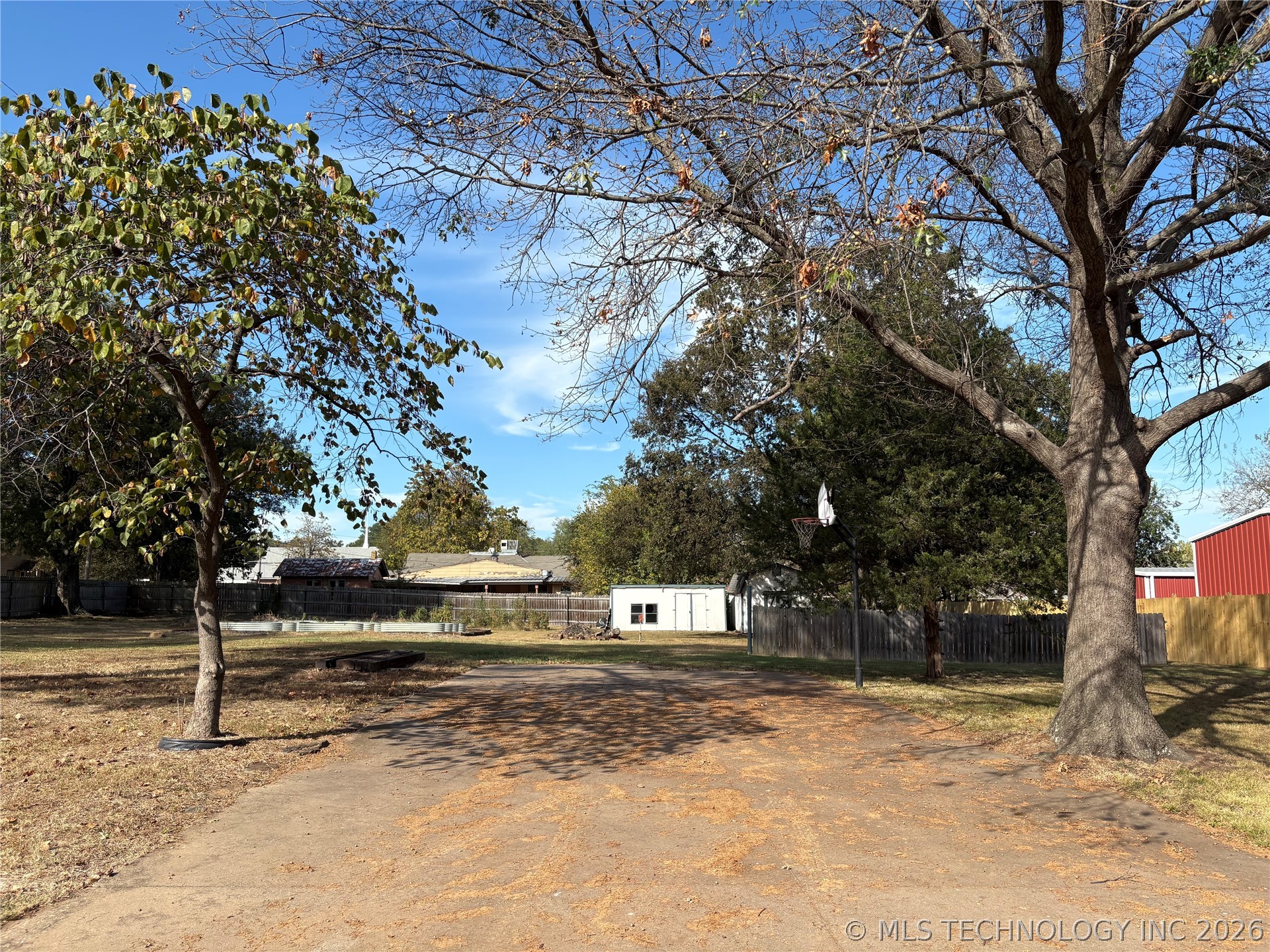 Photo 1 of 7 — 701 NE 4th Street, Wagoner, OK 74467