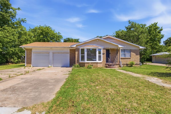 313 E WOODROW PL, TULSA, OK 74106 - Image 61648485d3d838ceac44c03e2e03691d/1123095329