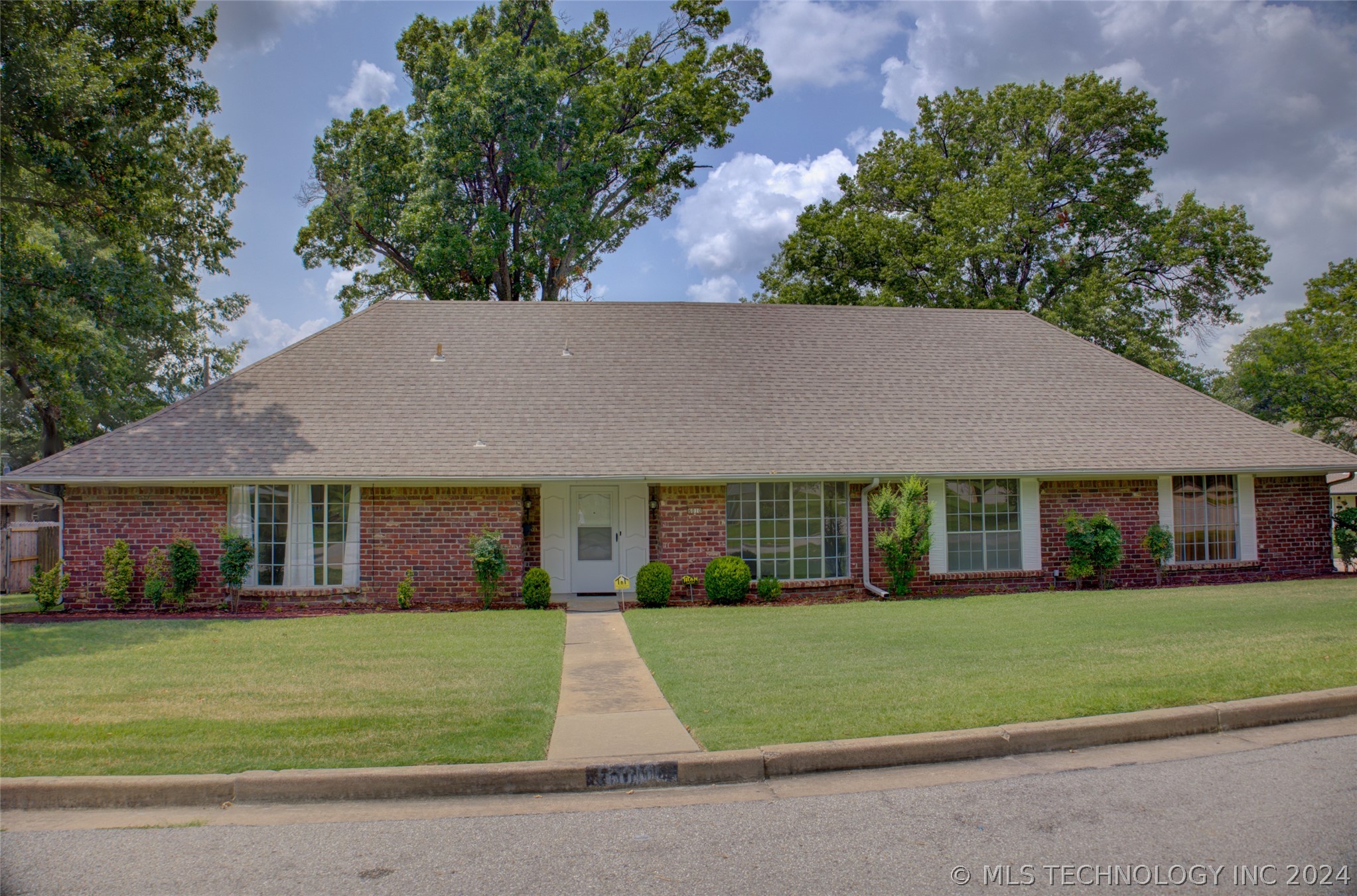 View Tulsa, OK 74145 house