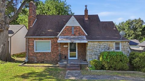Photo of 3308 E Haskell Place, Tulsa, OK 74115 (MLS # 2617192)