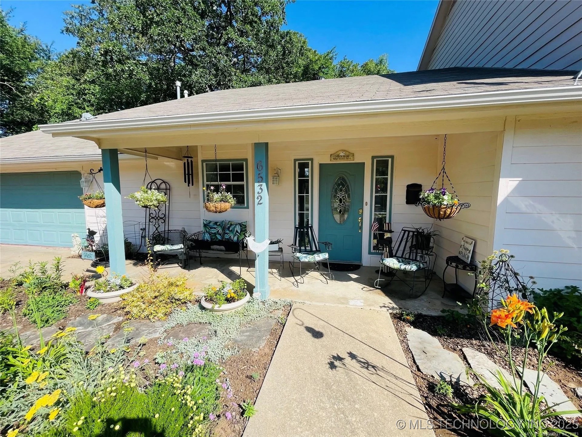 6532 Canadian Drive