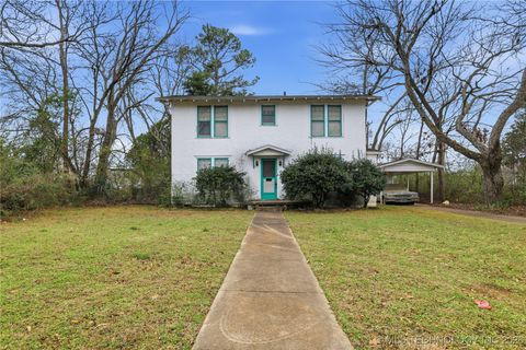 1723 W Cedar Street Durant OK 74701