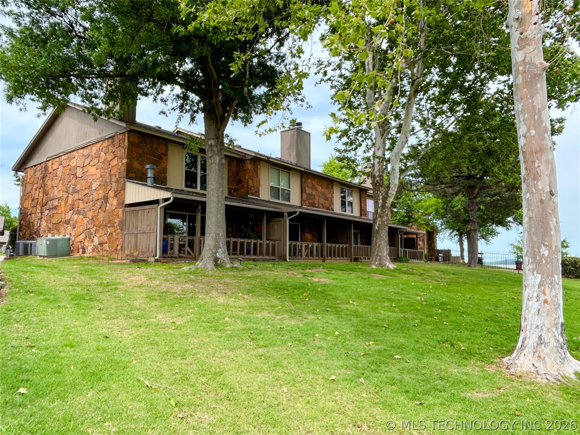 Photo 1 of 51 — 7020 Lakeshore Drive 20, Eufaula, OK 74432
