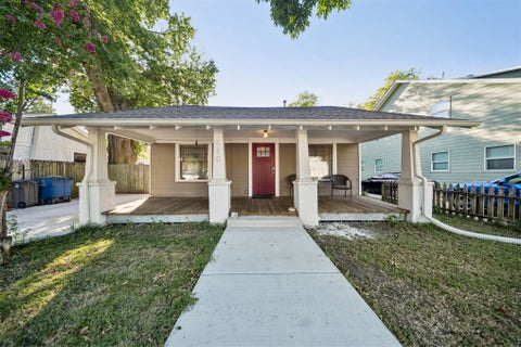 Photo of 520 S Wheeling Avenue E, Tulsa, OK 74103 (MLS # 2636821)