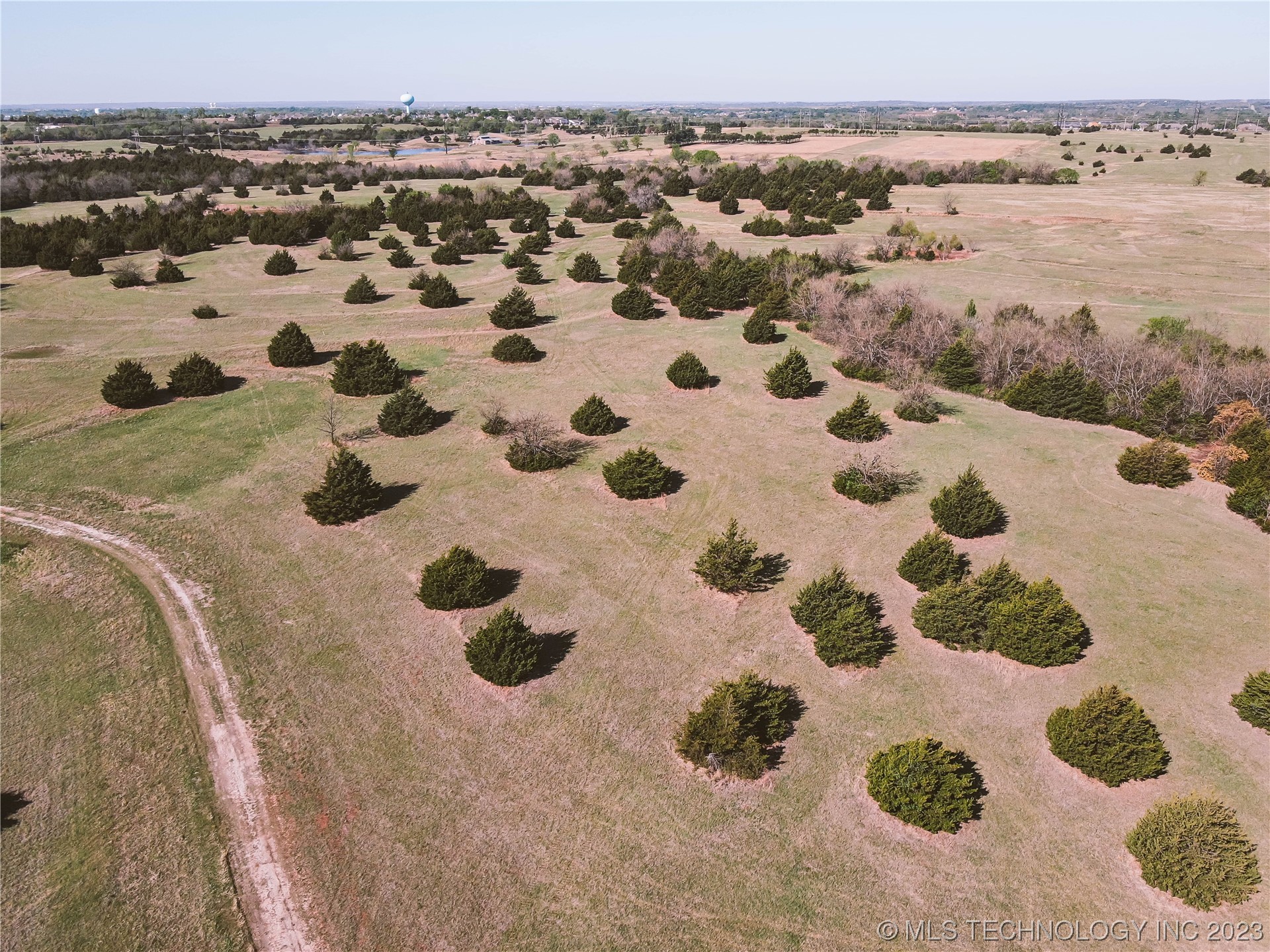 Photo 2 of 4 of 0 E Burris Road land