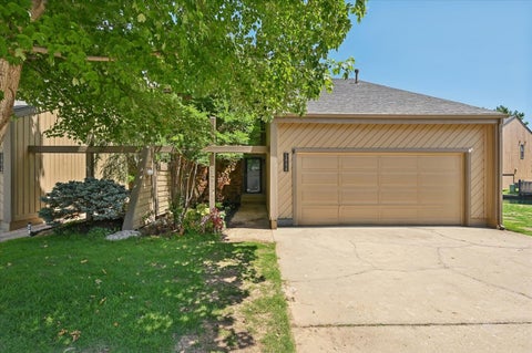 Photo of 5804 S Atlanta Avenue S #2, Tulsa, OK 74105 (MLS # 2638312)