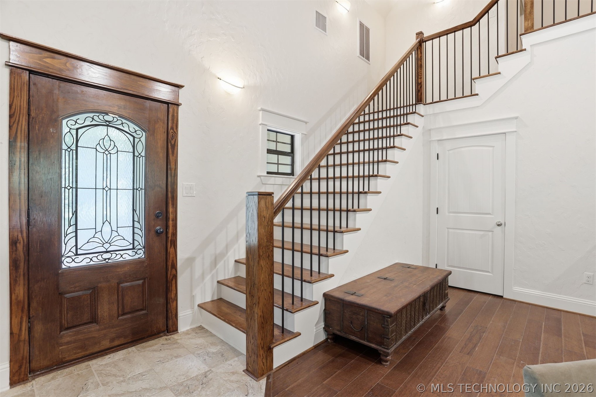 900 W Hardesty Road