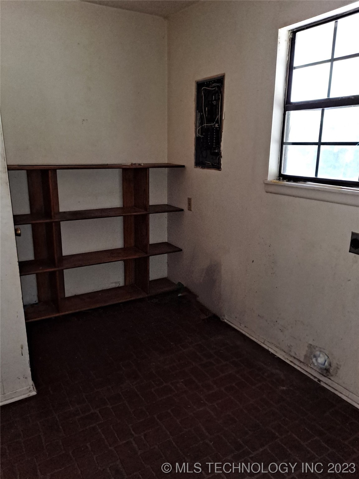 Photo 6 of 13 of 149 Lucille house
