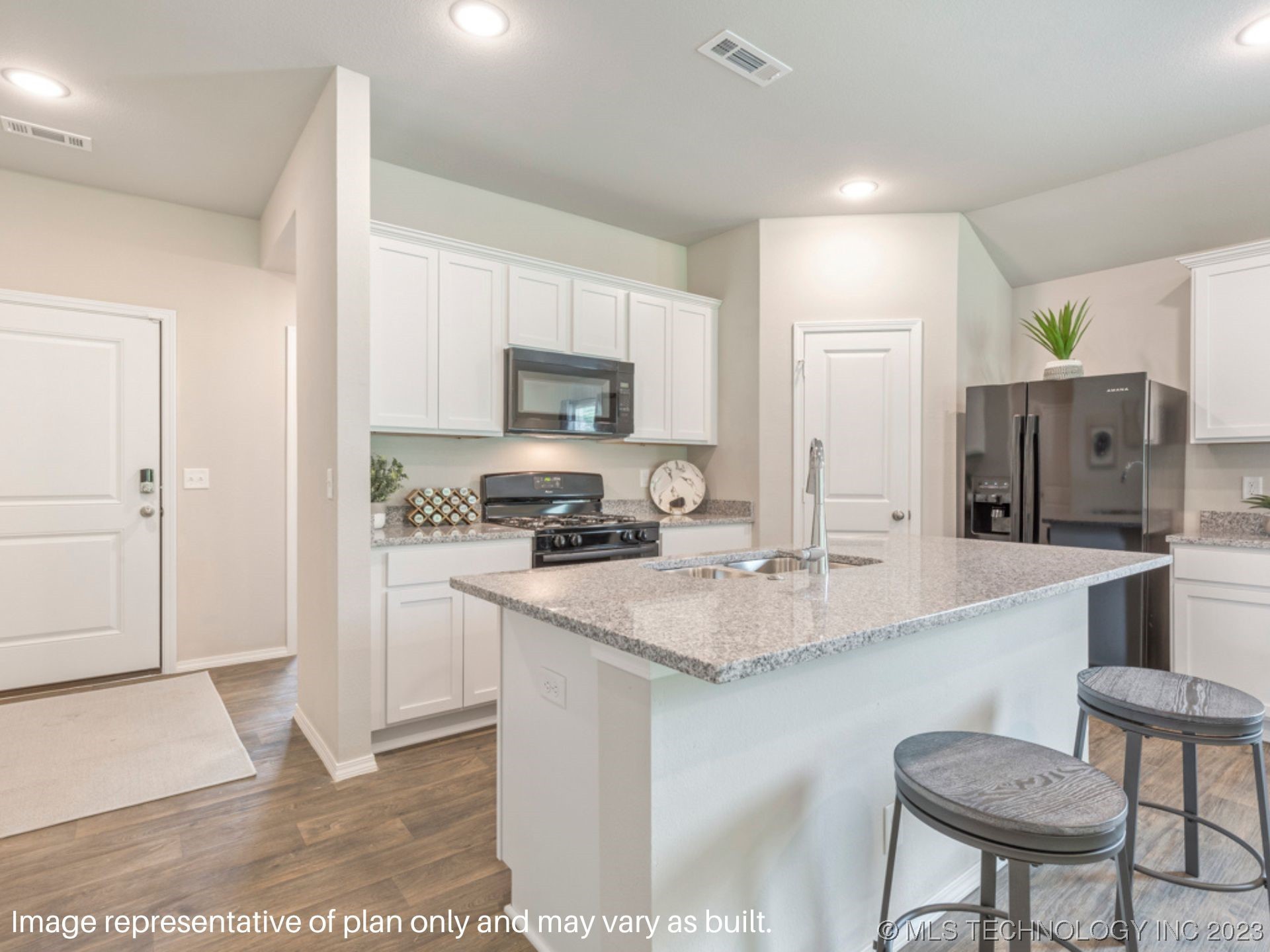 Photo 5 of 16 of 4261 W Village Park Drive house