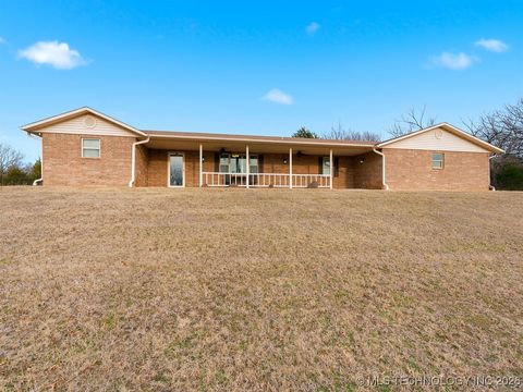 Photo of 35619 N East #140RD, Konawa, OK 74849 (MLS # 2602273)