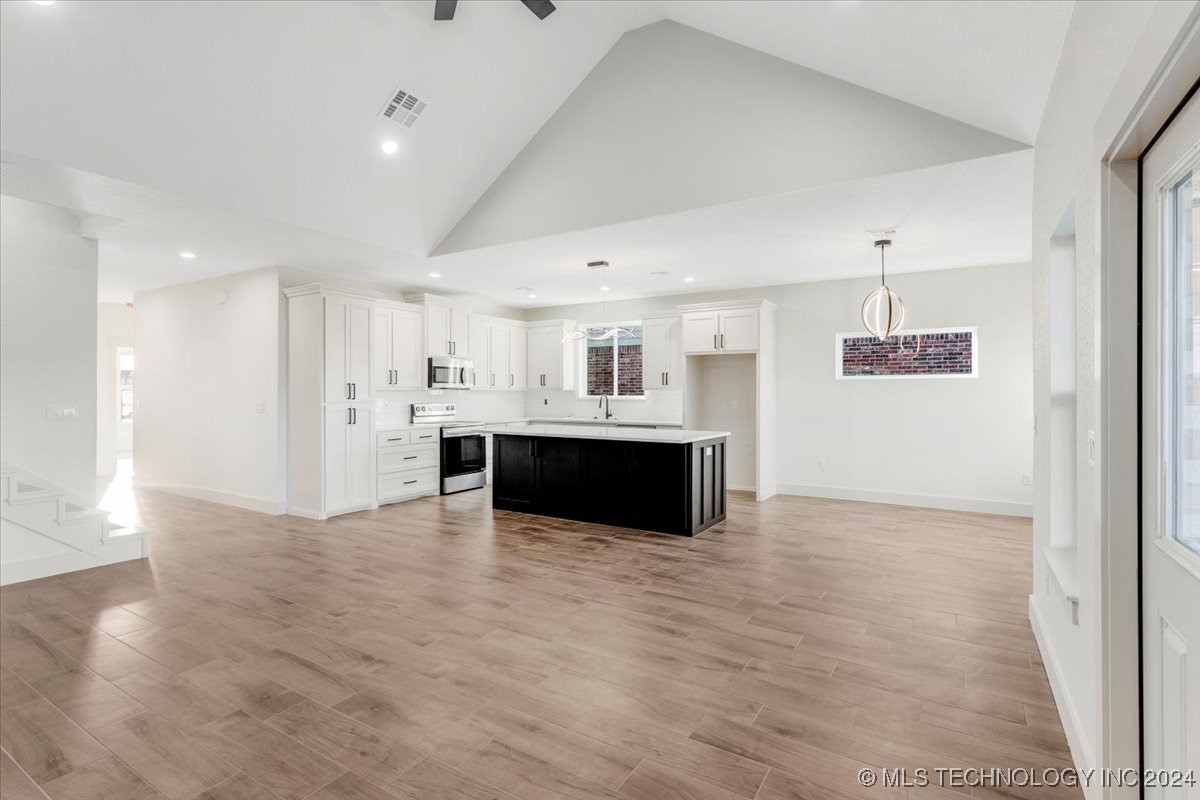 849 Springfield Court