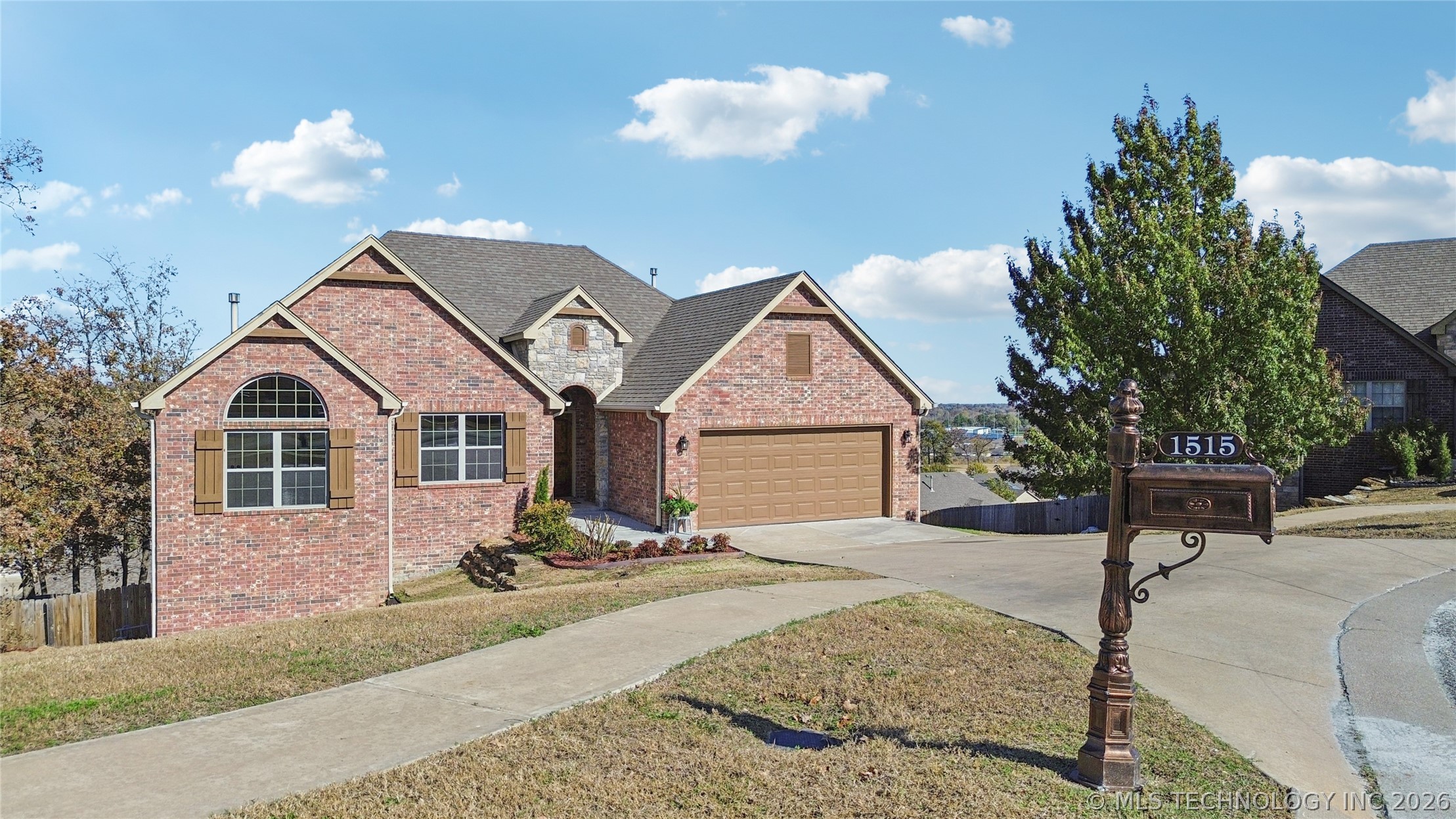Photo 1 of 37 — 1515 Emily Circle, Sapulpa, OK 74066