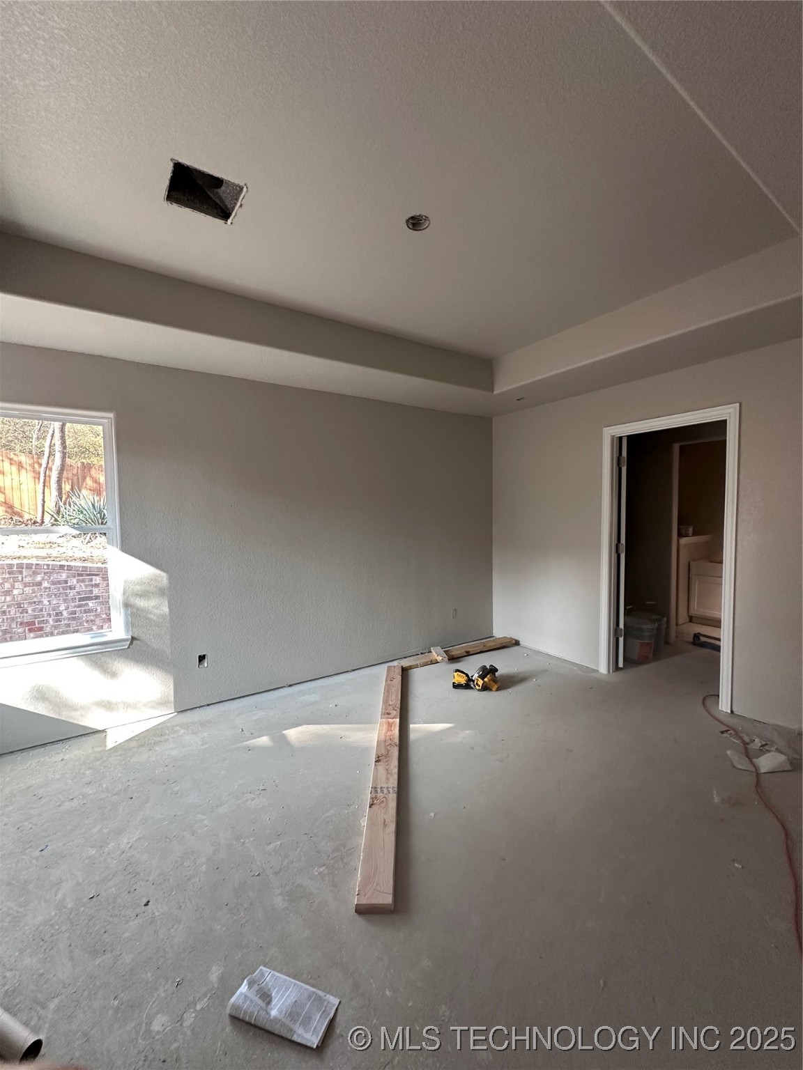 1211 Four Seasons Drive