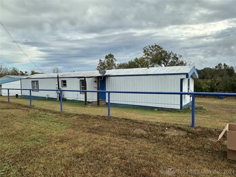 MLS: 2439647