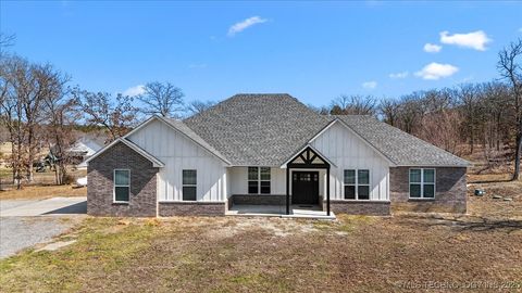 MLS: 2509543