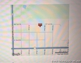 E 1st Street