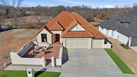 Photo of 679 W 113th Court S, Jenks, OK 74037 (MLS # 2604218)