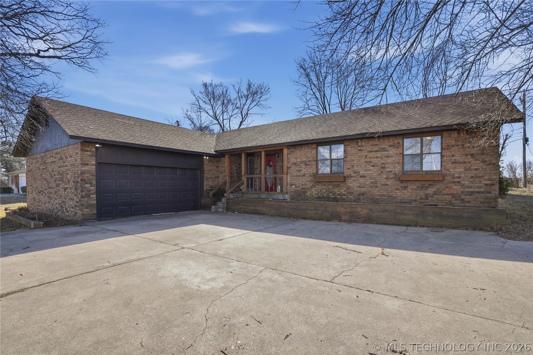 Photo 1 of 15 — 602 Ridge Drive, Sallisaw, OK 74955