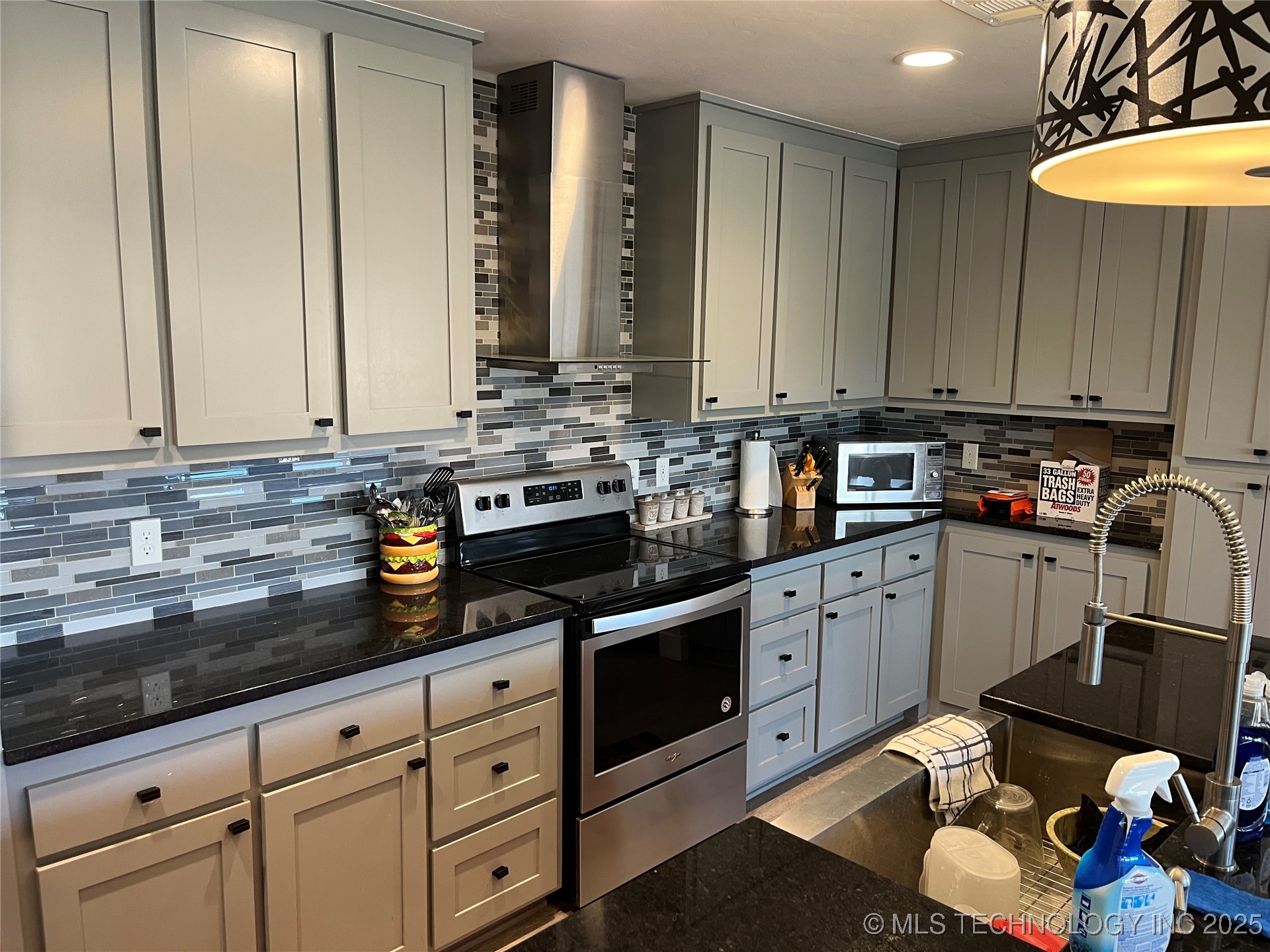 6711 Bobbie Little Drive