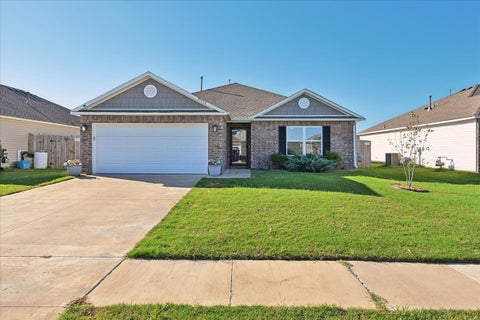 Photo of 29530 E 79th Place S, Broken Arrow, OK 74014 (MLS # 2636292)