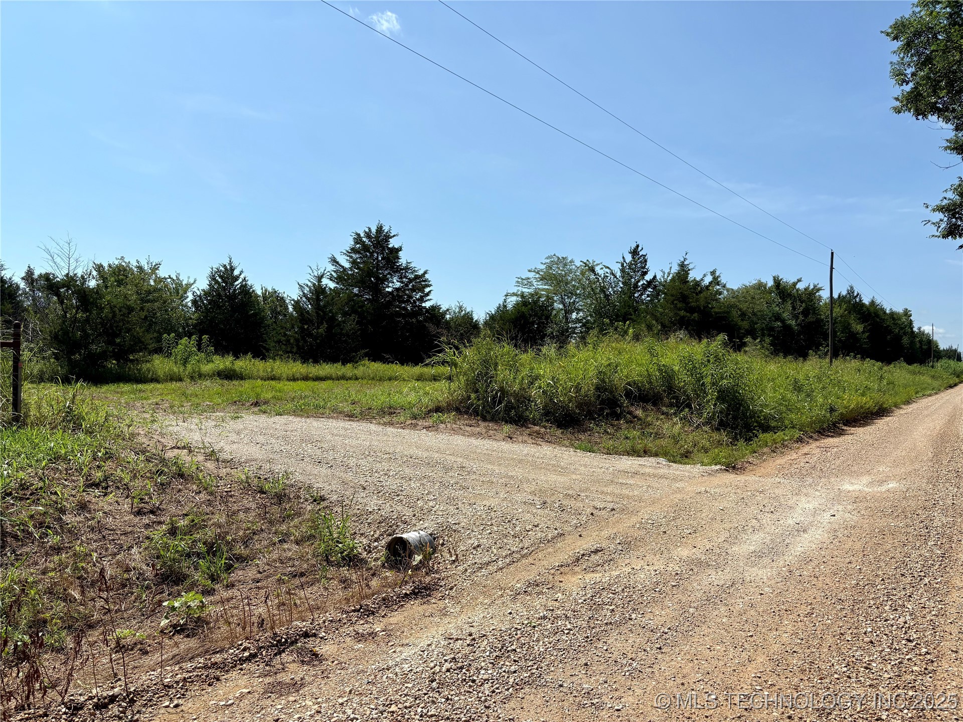 Treaty Road