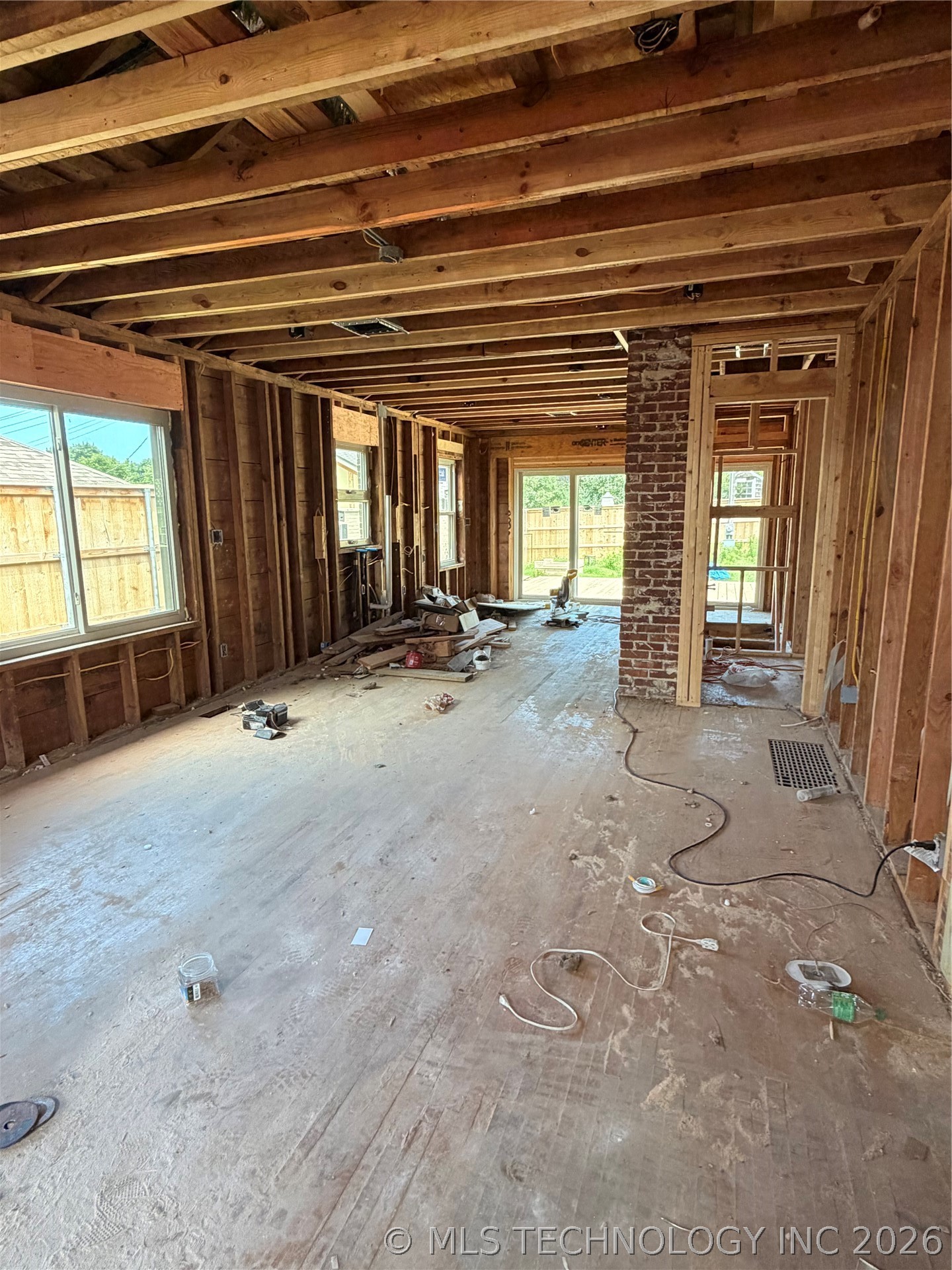 1519 E 21 Street S - Photo 4