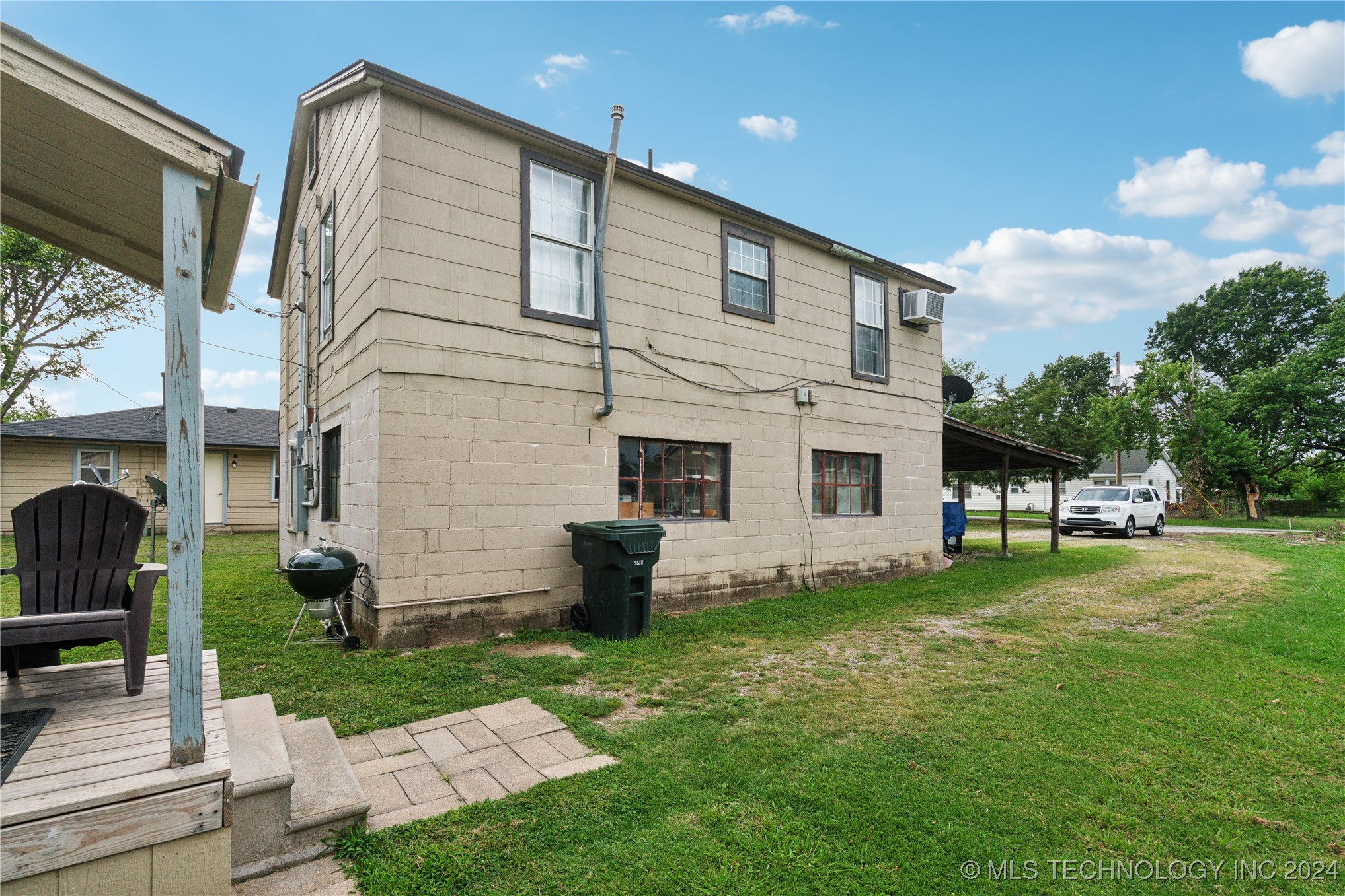 Photo 49 of 53 of 327 S Wewoka Avenue house