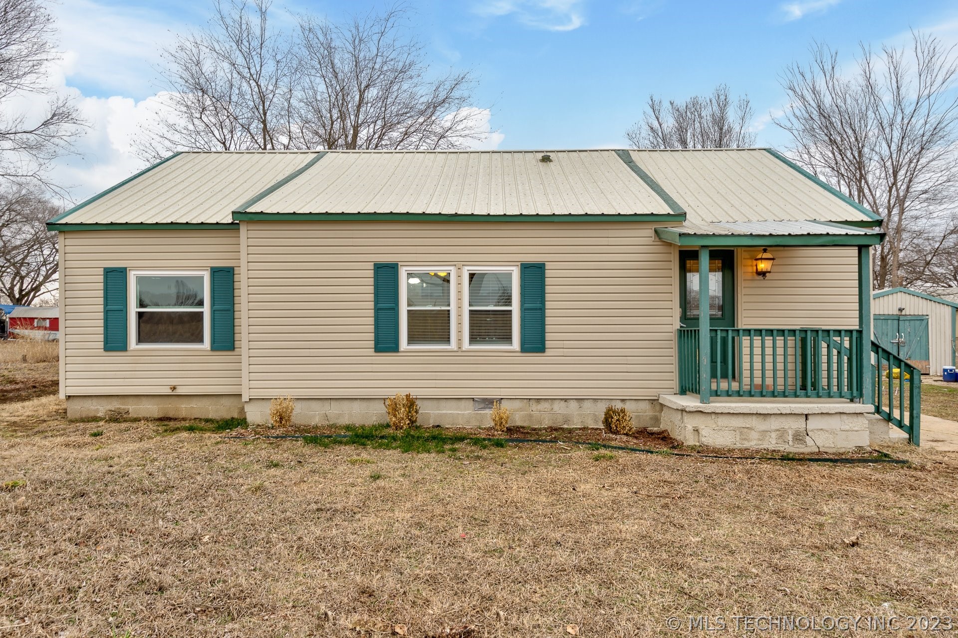 Photo 1 of 19 of 2410 E Durham Road house