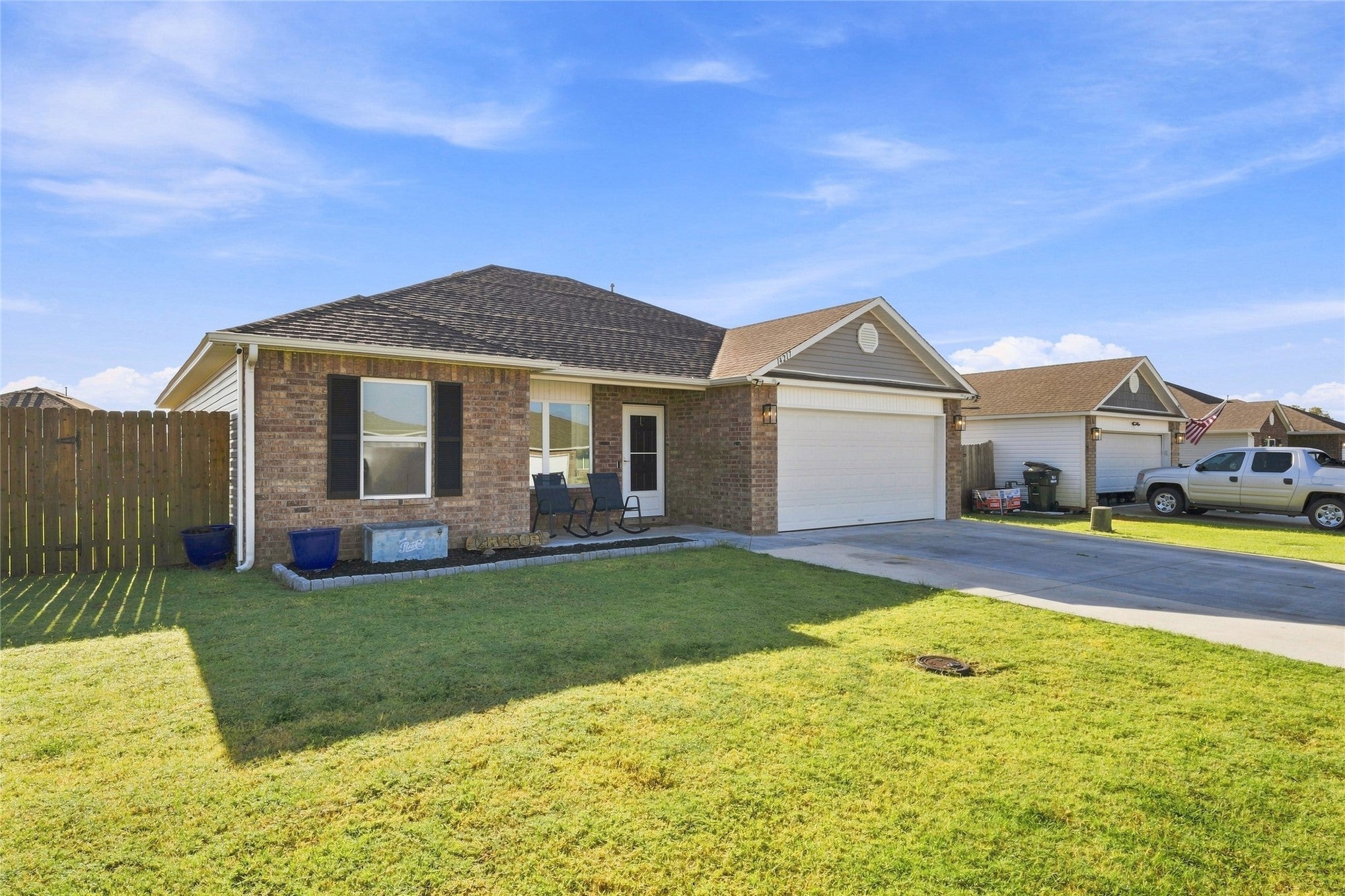 14217 N 75 EastAvenue - Photo 2