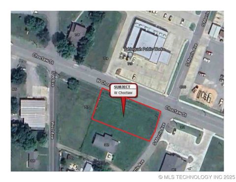 Photo of W Choctaw Street, Tahlequah, OK 74464 (MLS # 2549218)