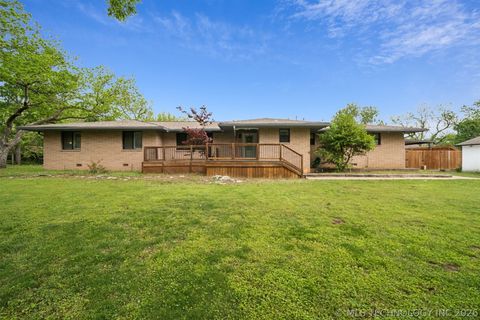 Photo of 8899 E 171st Street S, Bixby, OK 74008 (MLS # 2616134)