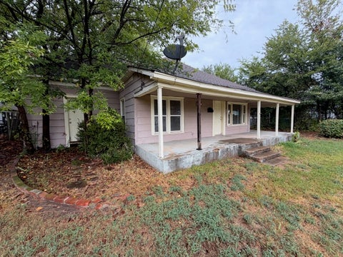 Photo of 717 E Normal Street, Tahlequah, OK 74464 (MLS # 2631817)