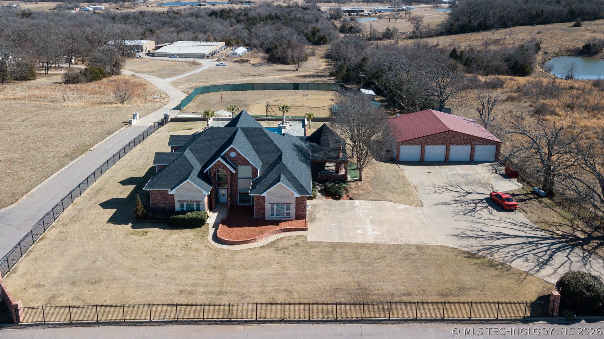 203 Hillcrest Heights