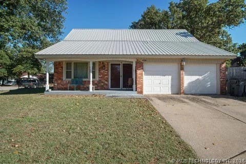 Photo of 4700 Shalimar Drive, Oklahoma City, OK 73135 (MLS # 2617354)