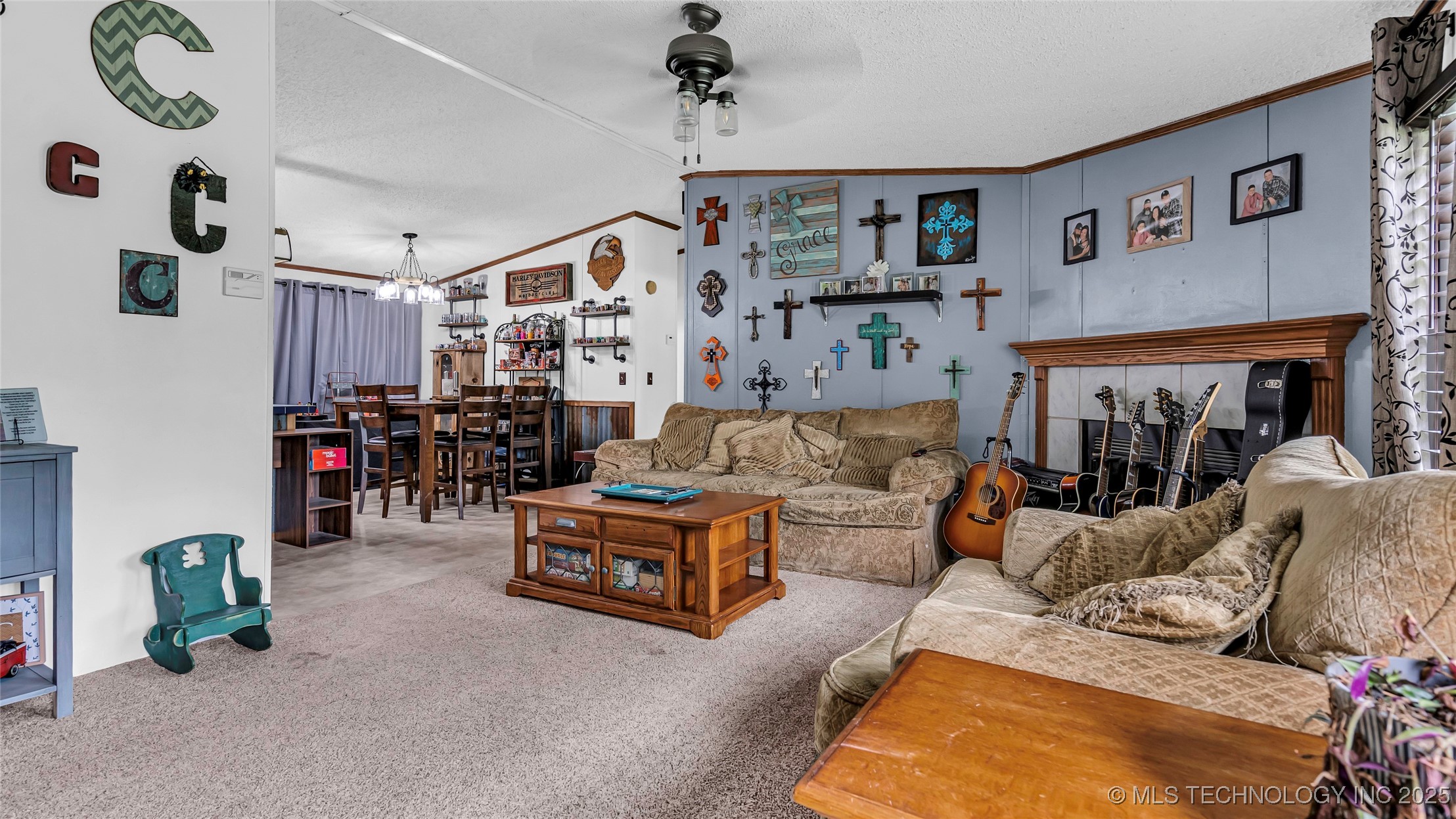 1101 Countrywood