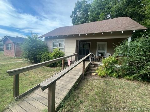 1320 W Liveoak Durant OK 74701