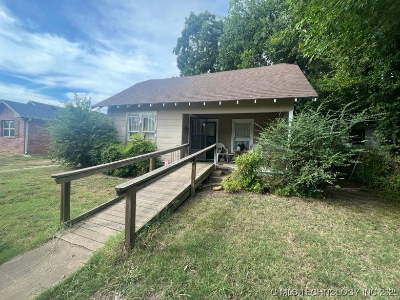 1320 W Liveoak