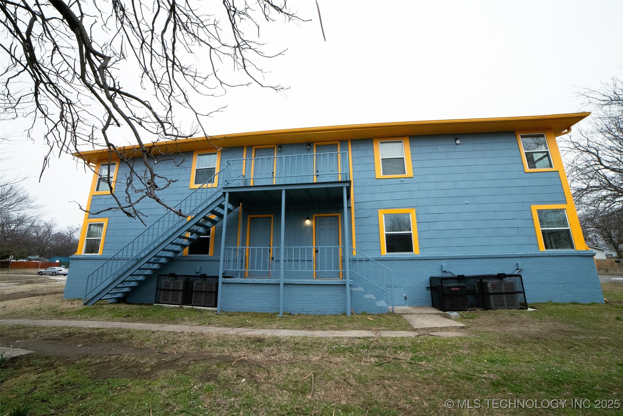 3010 E Independence Street