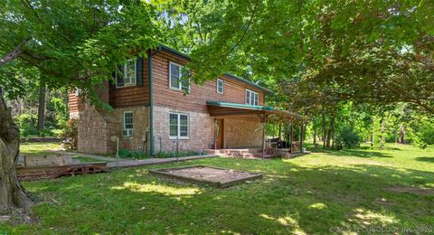 Photo of 9596 N 447 Road, Spavinaw, OK 74366 (MLS # 2616721)