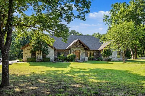 Photo of 3401 N 17th ST W, Muskogee, OK 74401 (MLS # 2621859)