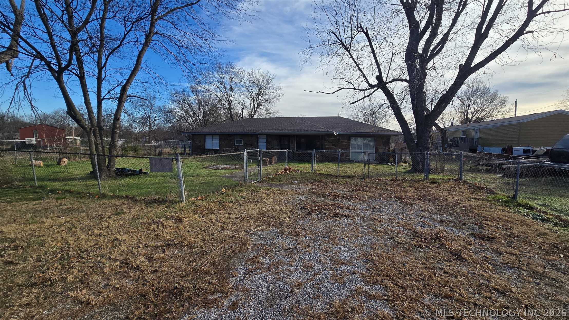 Photo 1 of 14 — 303 Chickasaw Street, Savanna, OK 74565