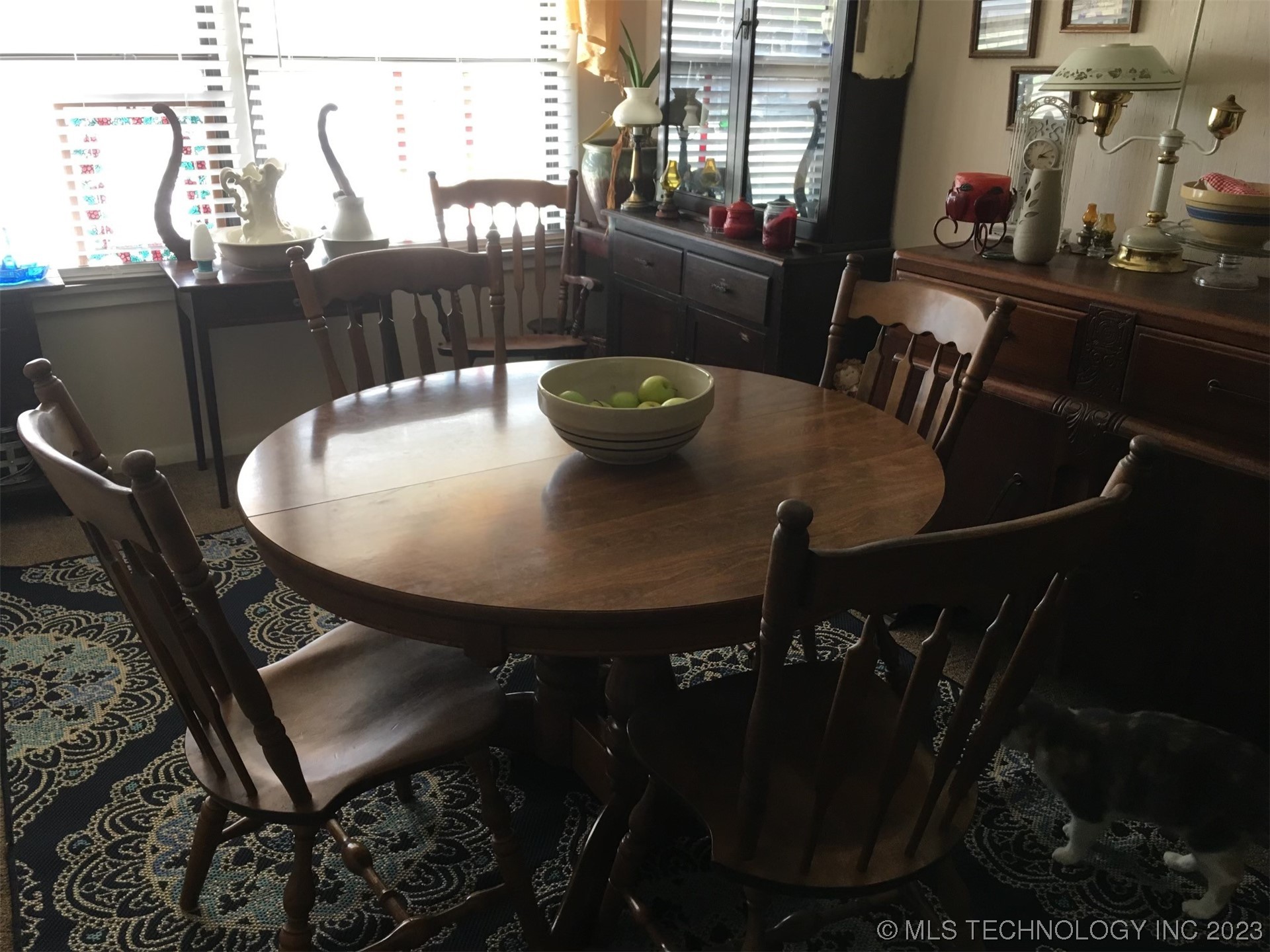 Photo 2 of 24 of 1718 W McAlester house
